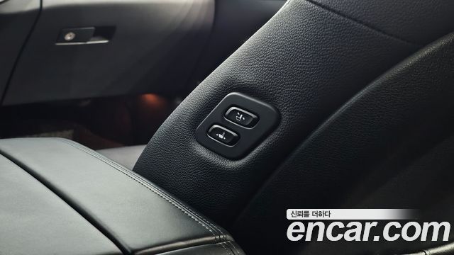 Kia K7 2020 — photo 28