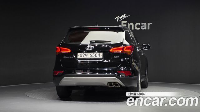 Hyundai Santafe 2018 — photo 4