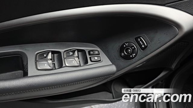 Hyundai Santafe 2018 — photo 28