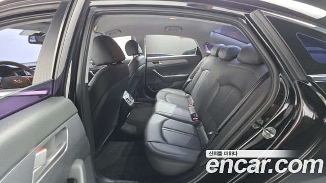 Hyundai Sonata 2019 — photo 17