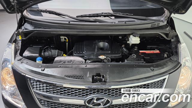 Hyundai Starex 2013 — photo 6