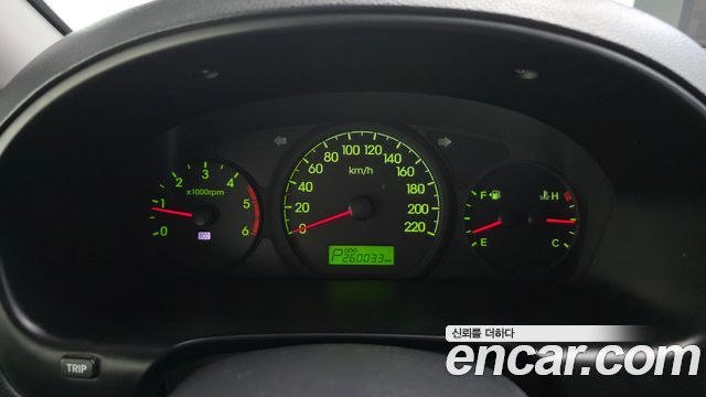 Hyundai Starex 2013 — photo 8