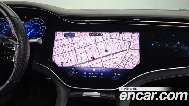 Mercedes-Benz EQS 2022 — photo 13