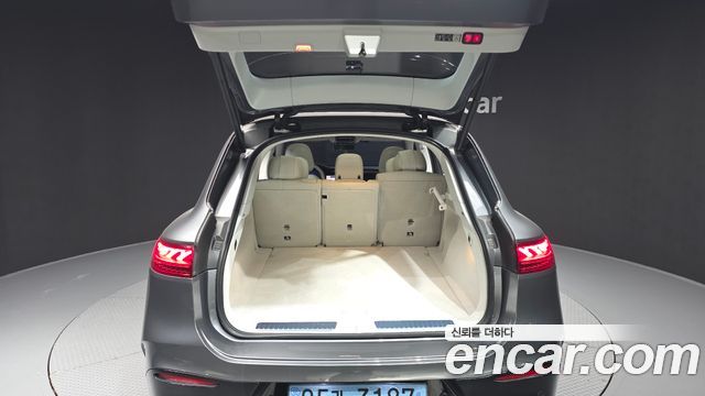 Mercedes-Benz EQS 2023 — photo 26