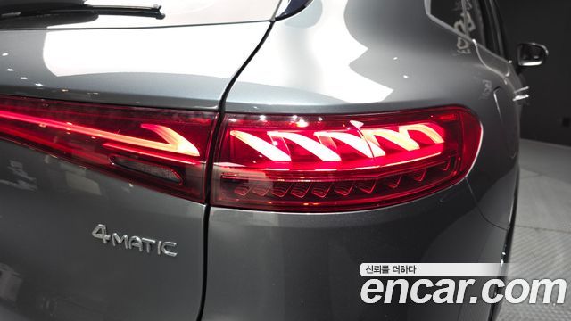 Mercedes-Benz EQS 2023 — photo 9
