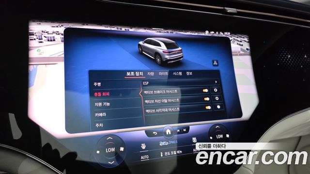 Mercedes-Benz EQS 2023 — photo 27