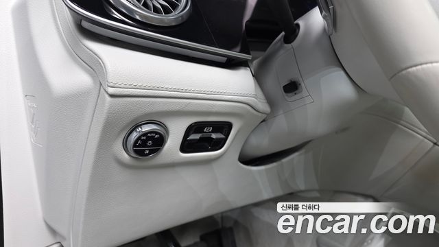 Mercedes-Benz EQS 2023 — photo 29