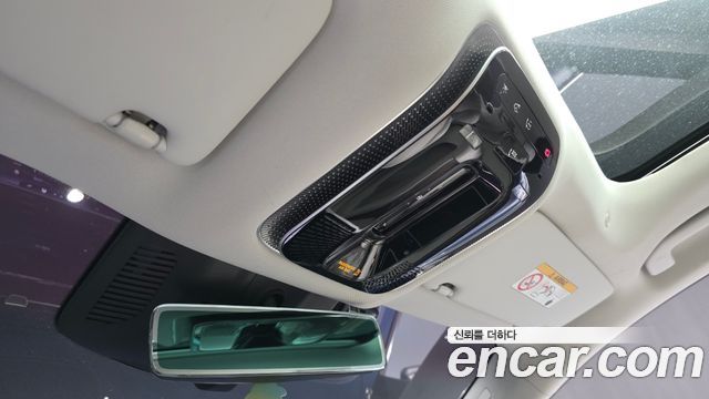 Mercedes-Benz EQS 2023 — photo 33