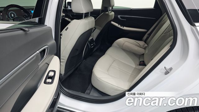 Hyundai Sonata 2024 — photo 11