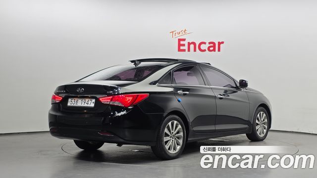 Hyundai Sonata 2014 — photo 2
