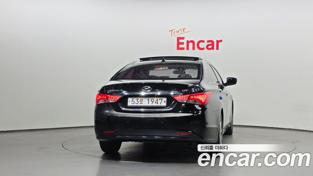 Hyundai Sonata 2014 — photo 4