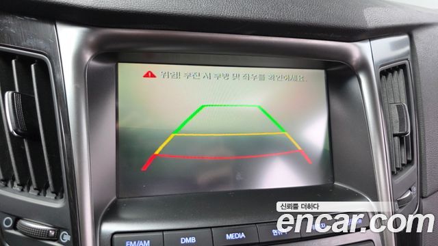 Hyundai Sonata 2014 — photo 17