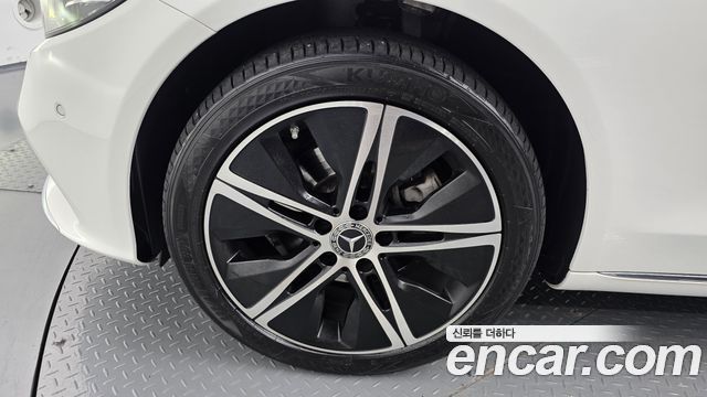 Mercedes-Benz C-Class 2019 — photo 5