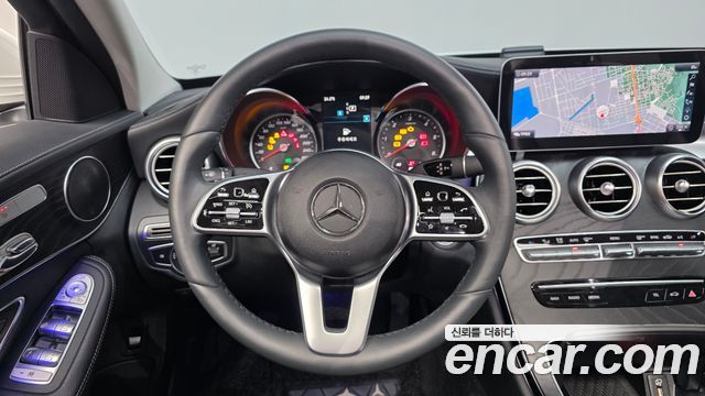 Mercedes-Benz C-Class 2019 — photo 19