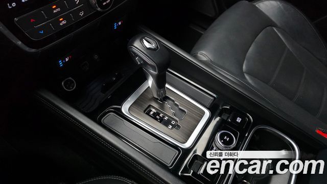 KG Mobility Rexton 2018 — photo 12