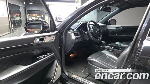 KG Mobility Rexton 2018 — photo 13