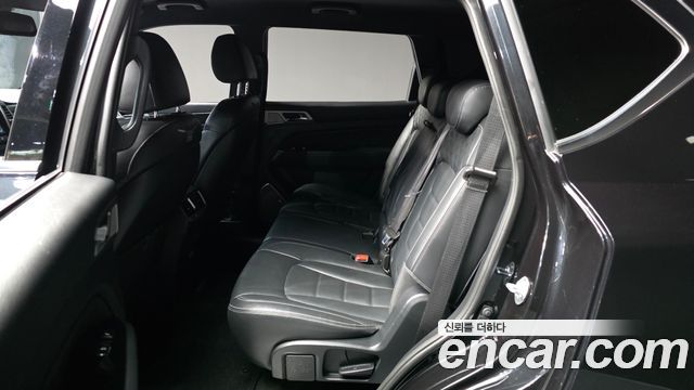 KG Mobility Rexton 2018 — photo 16