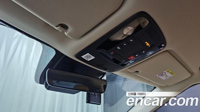 Kia Canival 2023 — photo 24