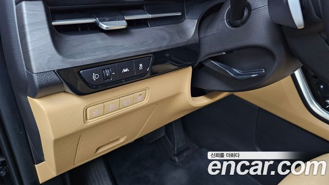 Kia Canival 2023 — photo 25