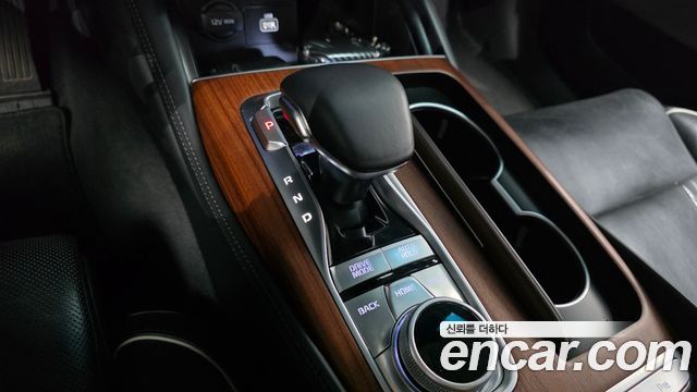 Kia K9 2019 — photo 12