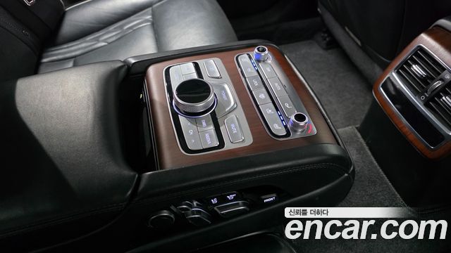 Kia K9 2019 — photo 25