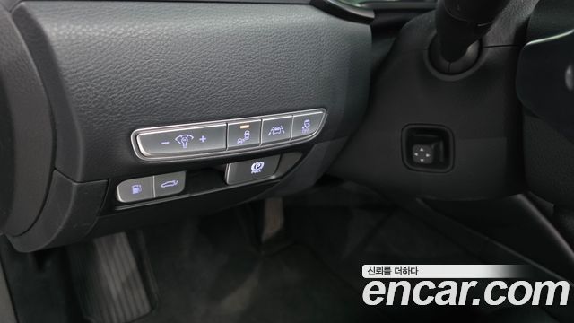 Kia K9 2019 — photo 30