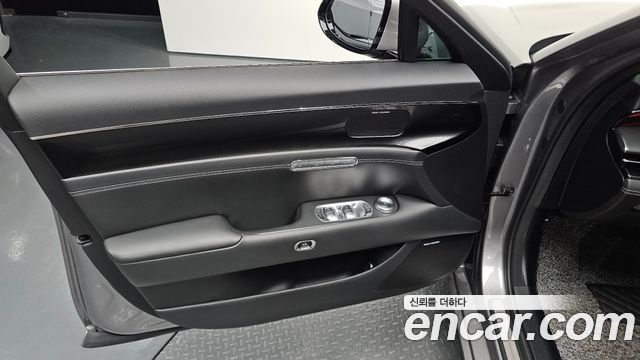 Genesis G90 2025 — photo 14