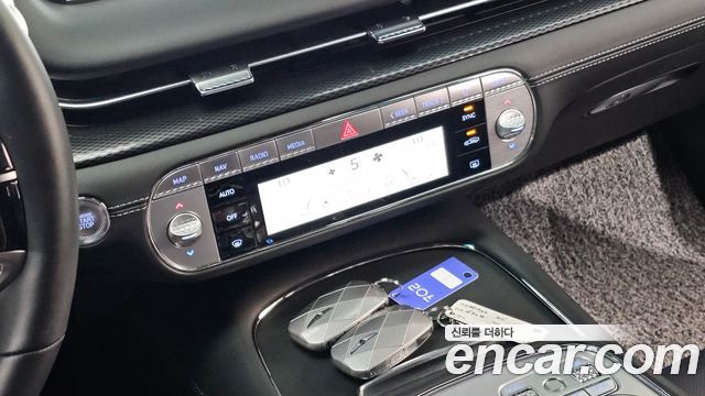 Genesis G90 2025 — photo 30