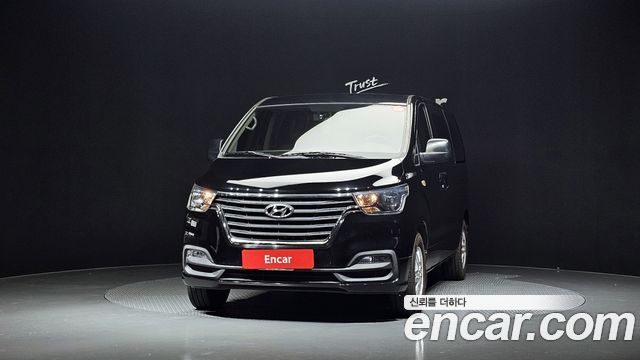 Hyundai Starex 2019 — photo 3