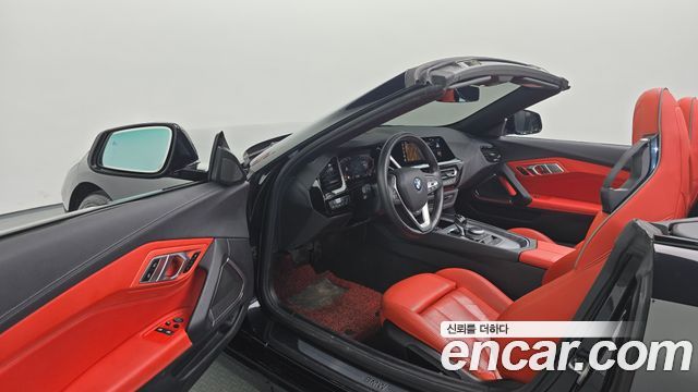 BMW Z4 2022 — photo 13