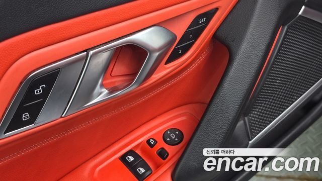 BMW Z4 2022 — photo 23