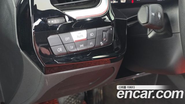 BMW Z4 2022 — photo 25