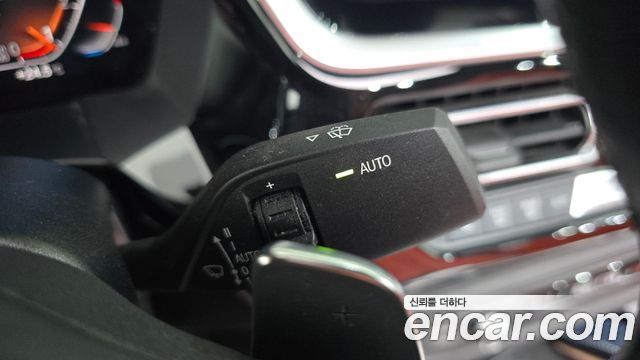 BMW Z4 2022 — photo 26