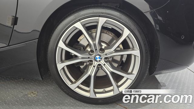 BMW Z4 2022 — photo 7