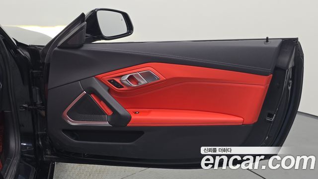 BMW Z4 2022 — photo 15