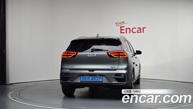 Kia Niro 2022 — photo 4