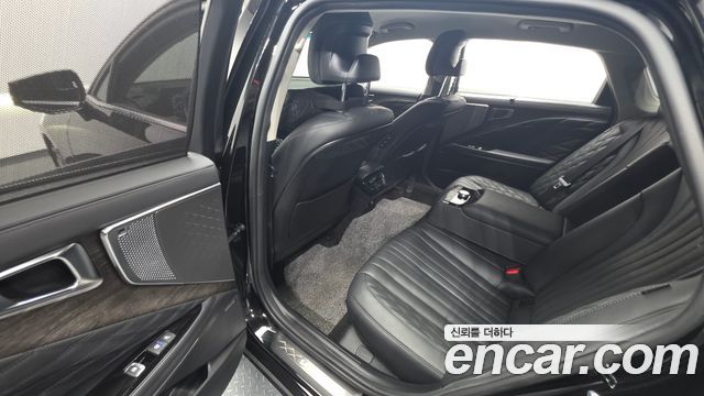 Kia K8 2022 — photo 18