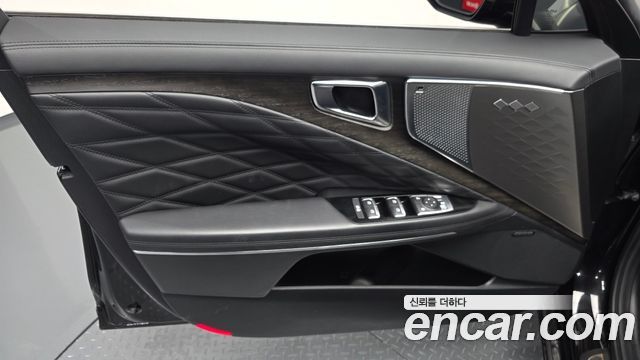 Kia K8 2022 — photo 14