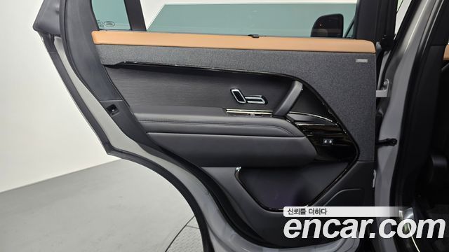 Land Rover Range Rover Sport 2026 — photo 15