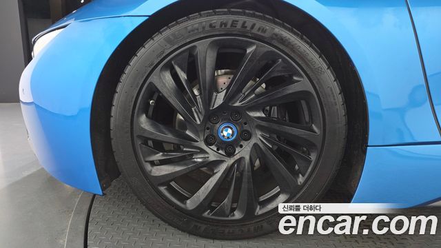BMW i8 2016 — photo 5