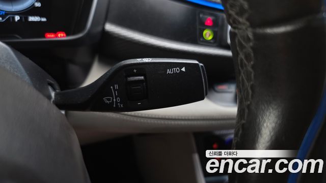 BMW i8 2016 — photo 19