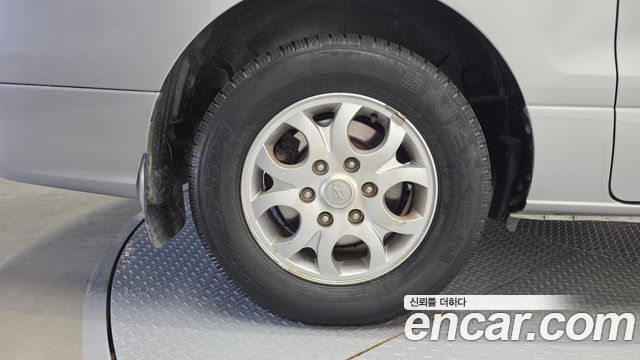 Hyundai Starex 2013 — photo 5