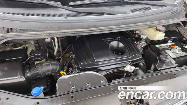 Hyundai Starex 2013 — photo 6