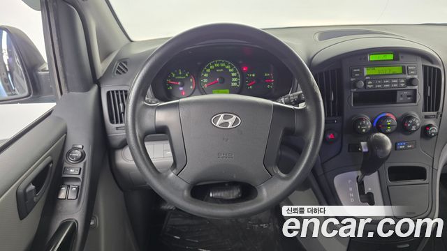 Hyundai Starex 2013 — photo 19