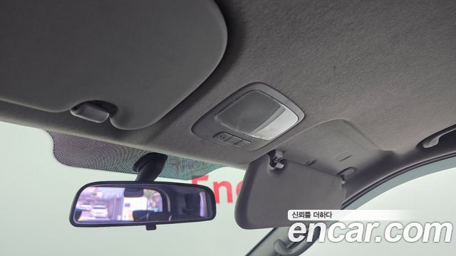 Hyundai Starex 2013 — photo 25