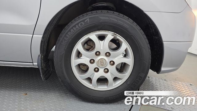 Hyundai Starex 2013 — photo 7