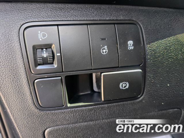Hyundai Staria 2023 — photo 12