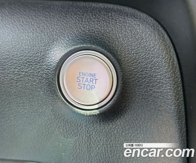 Hyundai Staria 2023 — photo 13