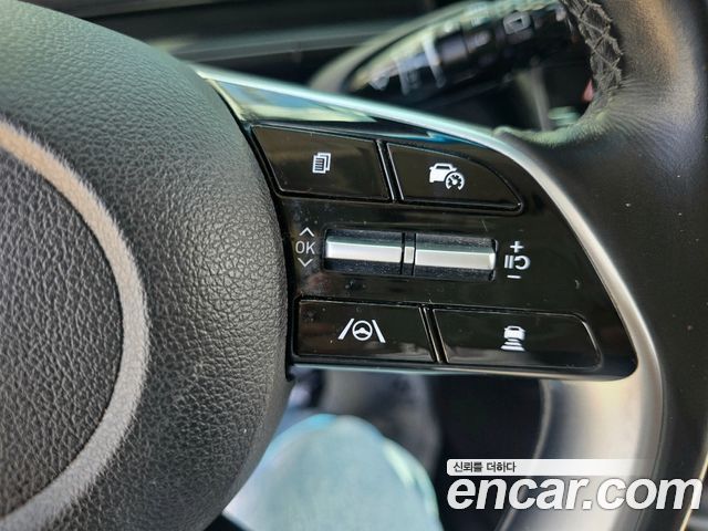 Hyundai Staria 2023 — photo 19