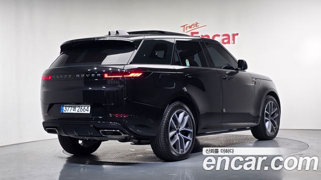 Land Rover Range Rover Sport 2026 — photo 2